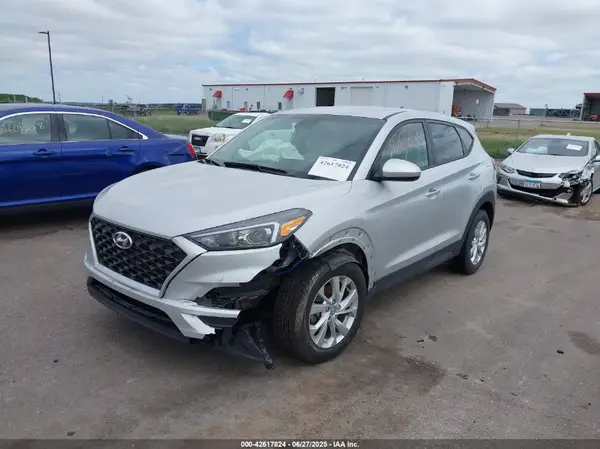 KM8J2CA48KU860950 2019 HYUNDAI TUCSON - Image 2