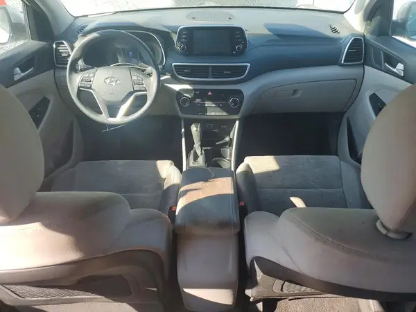KM8J2CA48KU872192 2019 HYUNDAI TUCSON - Image 8