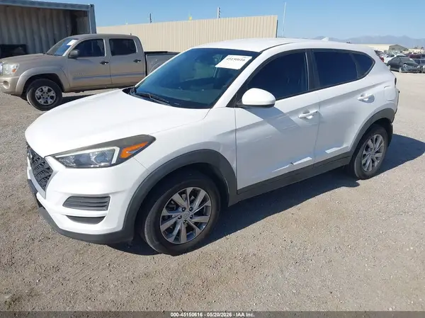 KM8J2CA48KU876047 2019 HYUNDAI TUCSON - Image 2