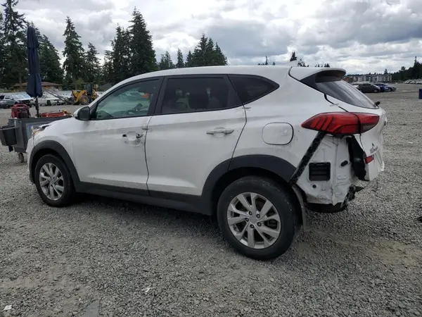 KM8J2CA48KU890188 2019 HYUNDAI TUCSON - Image 2