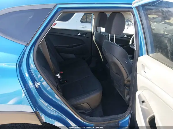KM8J2CA48KU895987 2019 HYUNDAI TUCSON - Image 8