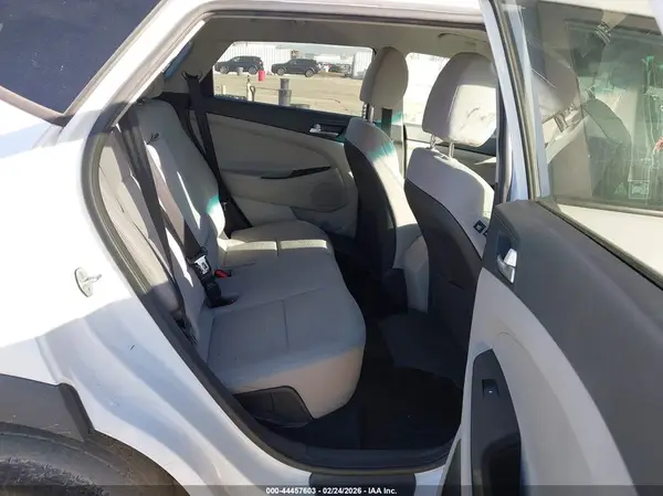KM8J2CA48KU900850 2019 HYUNDAI TUCSON - Image 8