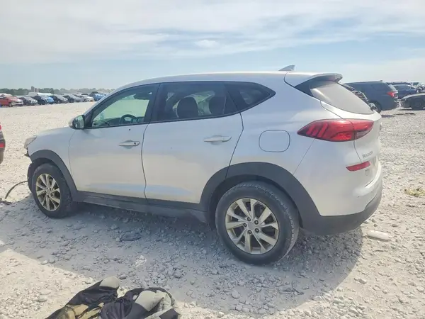 KM8J2CA48KU905157 2019 HYUNDAI TUCSON - Image 2