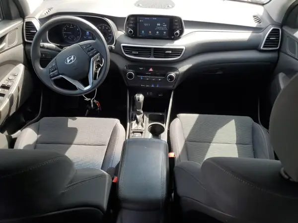 KM8J2CA48KU914330 2019 HYUNDAI TUCSON - Image 8