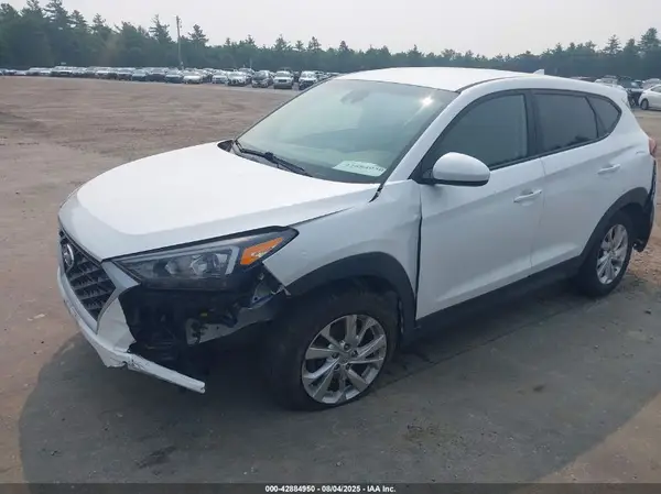 KM8J2CA48KU918622 2019 HYUNDAI TUCSON - Image 2