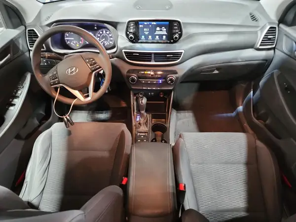 KM8J2CA48KU920810 2019 HYUNDAI TUCSON - Image 8