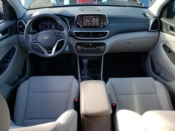 KM8J2CA48KU924467 2019 HYUNDAI TUCSON - Image 8
