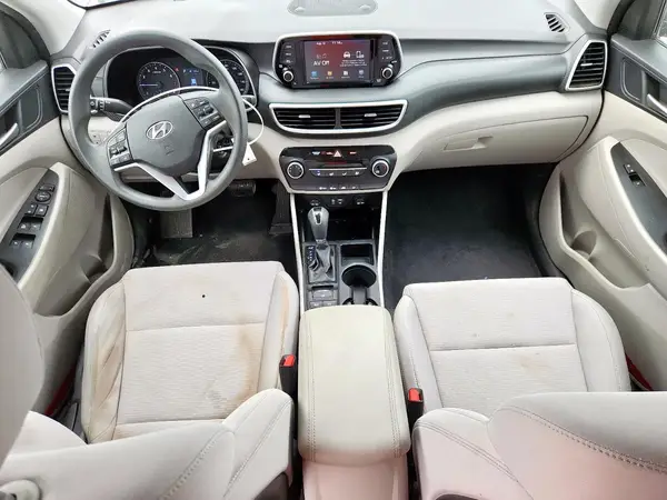 KM8J2CA48KU939356 2019 HYUNDAI TUCSON - Image 8