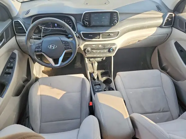 KM8J2CA48KU939499 2019 HYUNDAI TUCSON - Image 8