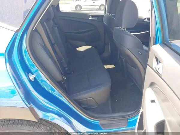 KM8J2CA48KU943486 2019 HYUNDAI TUCSON - Image 8