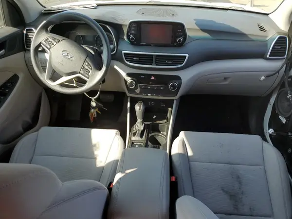 KM8J2CA48KU944489 2019 HYUNDAI TUCSON - Image 8
