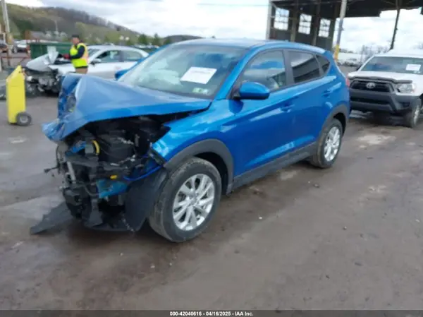KM8J2CA48KU966895 2019 HYUNDAI TUCSON - Image 2