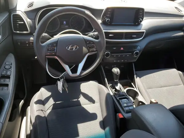 KM8J2CA48KU978271 2019 HYUNDAI TUCSON - Image 8
