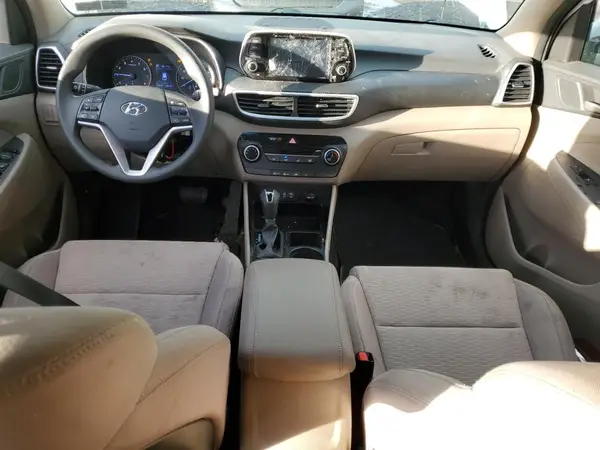 KM8J2CA48KU980022 2019 HYUNDAI TUCSON - Image 8