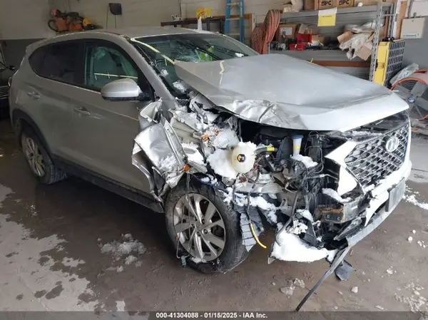 KM8J2CA48KU982613 2019 HYUNDAI TUCSON - Image 1