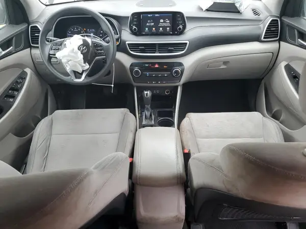 KM8J2CA48KU987567 2019 HYUNDAI TUCSON - Image 8