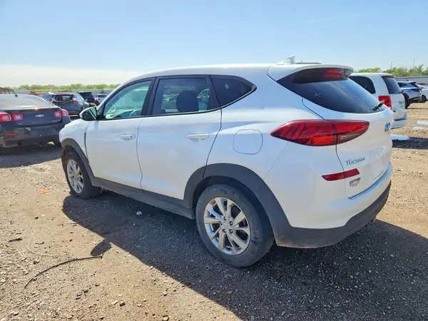 KM8J2CA48LU077774 2020 HYUNDAI TUCSON - Image 2
