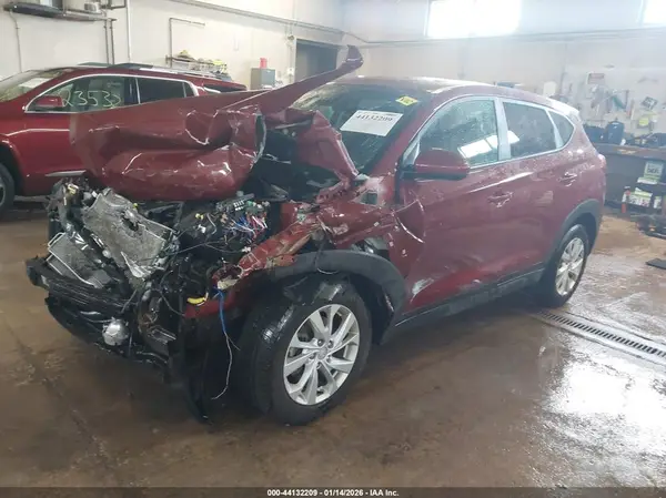 KM8J2CA48LU096373 2020 HYUNDAI TUCSON - Image 2