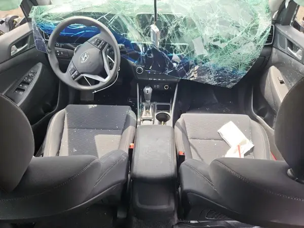 KM8J2CA48LU113804 2020 HYUNDAI TUCSON - Image 8