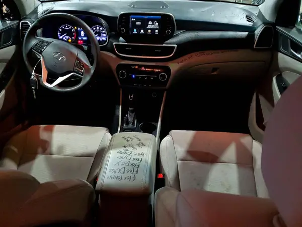 KM8J2CA48LU137116 2020 HYUNDAI TUCSON - Image 8