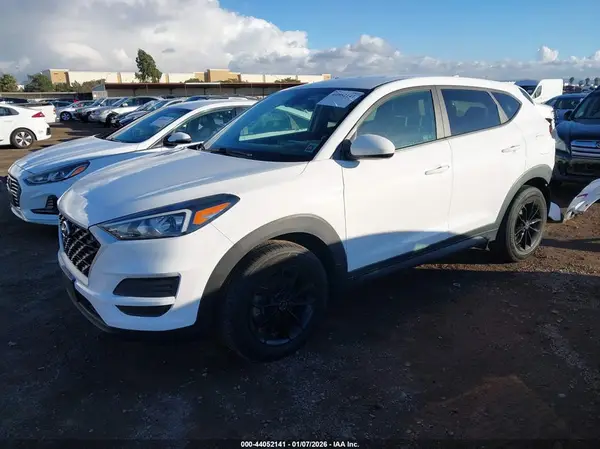 KM8J2CA48LU152344 2020 HYUNDAI TUCSON - Image 2