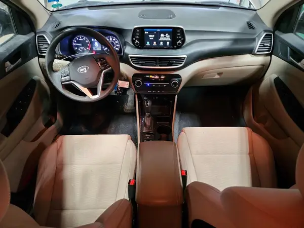 KM8J2CA48LU163229 2020 HYUNDAI TUCSON - Image 8