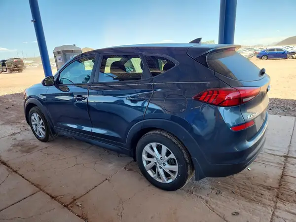 KM8J2CA48LU224871 2020 HYUNDAI TUCSON - Image 2
