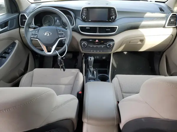 KM8J2CA48LU225700 2020 HYUNDAI TUCSON - Image 8