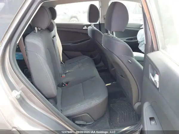 KM8J2CA48LU265940 2020 HYUNDAI TUCSON - Image 8