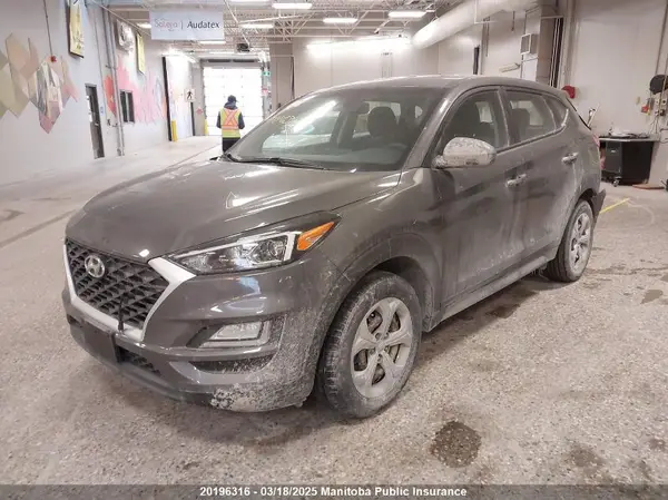 KM8J2CA48MU373041 2021 HYUNDAI TUCSON - Image 2