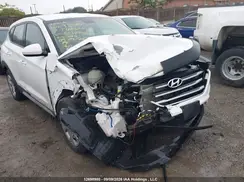 KM8J2CA49HU503074 2017 HYUNDAI TUCSON
