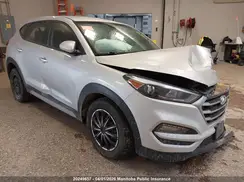KM8J2CA49JU678043 2018 HYUNDAI TUCSON