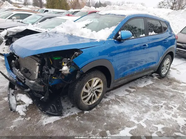KM8J2CA49JU776487 2018 HYUNDAI TUCSON - Image 2