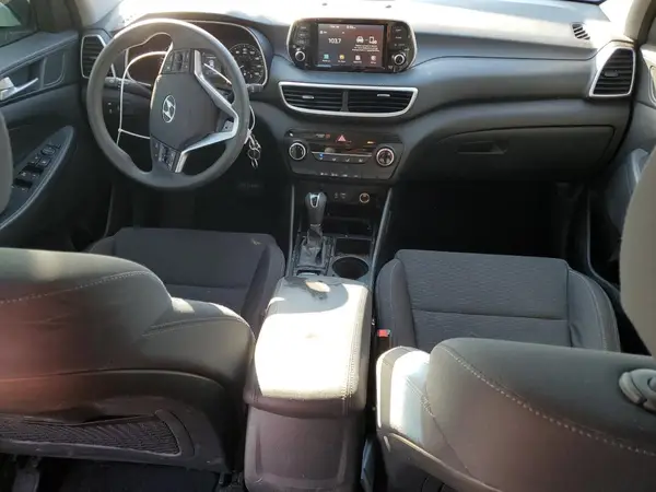 KM8J2CA49KU030820 2019 HYUNDAI TUCSON - Image 8