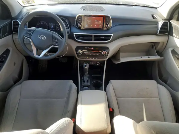 KM8J2CA49KU042627 2019 HYUNDAI TUCSON - Image 8