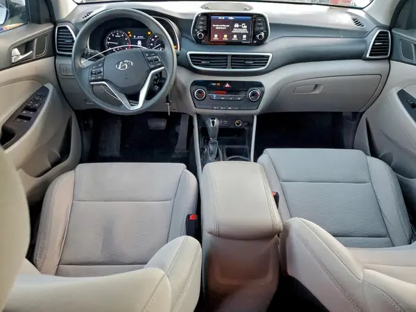 KM8J2CA49KU070363 2019 HYUNDAI TUCSON - Image 8