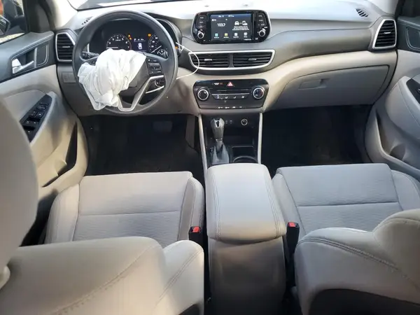 KM8J2CA49KU837371 2019 HYUNDAI TUCSON - Image 8