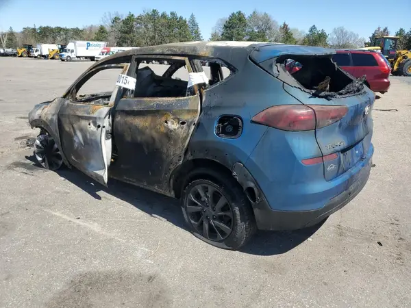 KM8J2CA49KU839735 2019 HYUNDAI TUCSON - Image 2