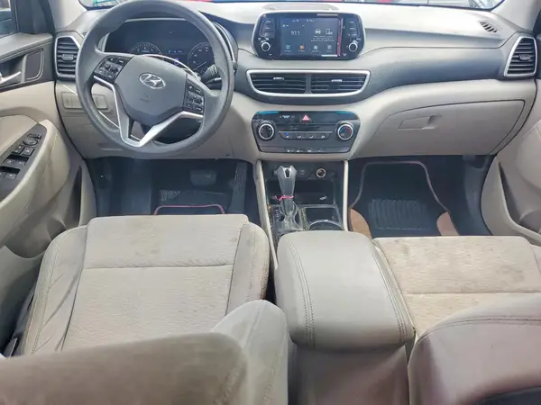 KM8J2CA49KU857605 2019 HYUNDAI TUCSON - Image 8