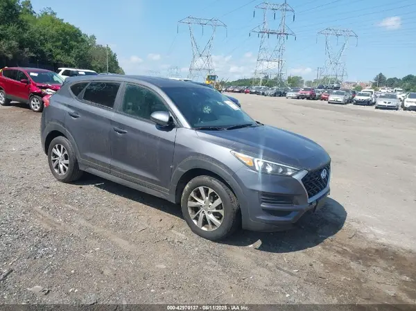 KM8J2CA49KU861539 2019 HYUNDAI TUCSON - Image 1