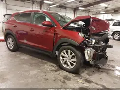 KM8J2CA49KU873352 2019 HYUNDAI TUCSON