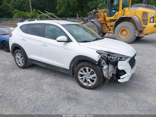 KM8J2CA49KU883847 2019 HYUNDAI TUCSON - Image 1