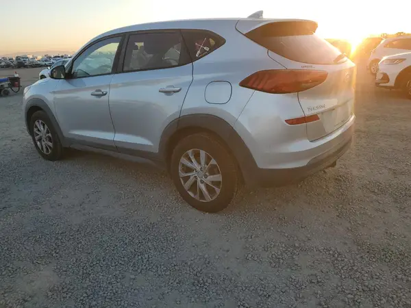 KM8J2CA49KU886067 2019 HYUNDAI TUCSON - Image 2