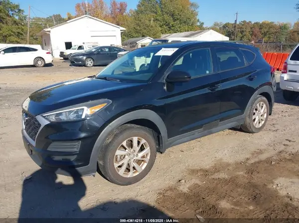 KM8J2CA49KU887199 2019 HYUNDAI TUCSON - Image 2