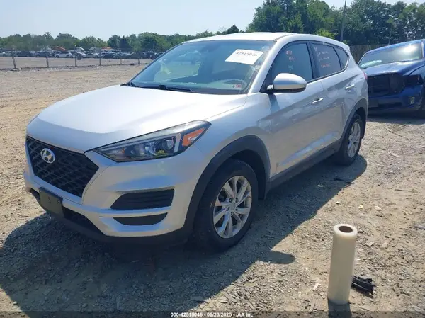 KM8J2CA49KU894685 2019 HYUNDAI TUCSON - Image 2