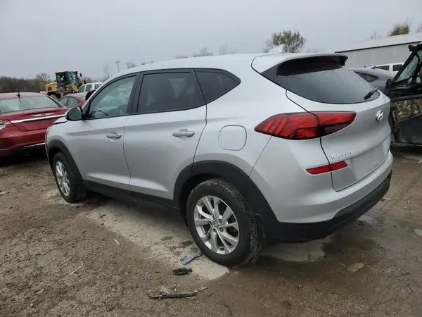 KM8J2CA49KU899109 2019 HYUNDAI TUCSON - Image 2