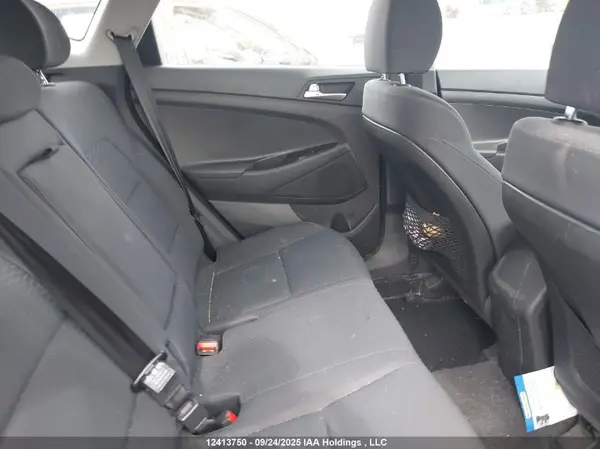 KM8J2CA49KU911663 2019 HYUNDAI TUCSON - Image 8
