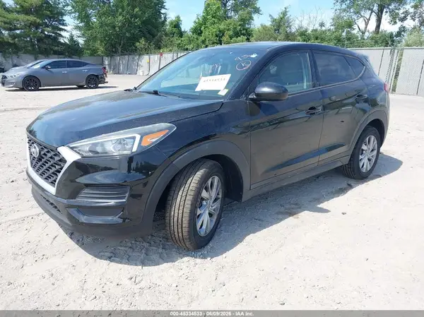 KM8J2CA49KU922629 2019 HYUNDAI TUCSON - Image 2