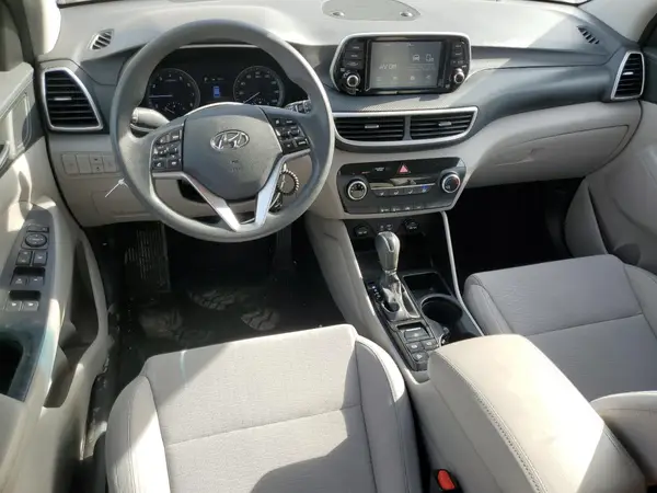 KM8J2CA49KU935929 2019 HYUNDAI TUCSON - Image 8