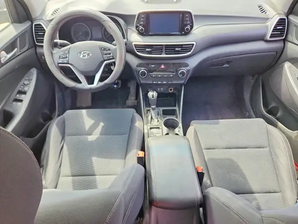 KM8J2CA49KU937941 2019 HYUNDAI TUCSON - Image 8